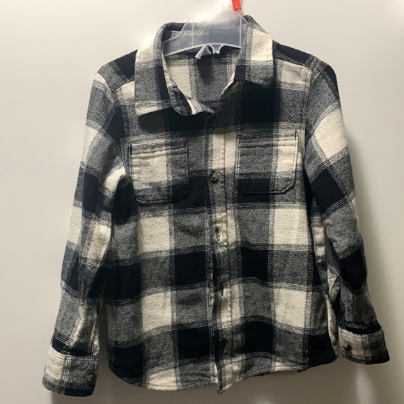Plaid Toddler long sleeves! - Picture 1 of 4